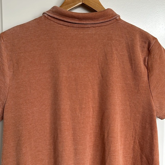 NWOT Jane + Delancey Polo Shirt sz Medium Womens Ribbed Vintage Look V-Neck Clay - Picture 8 of 13